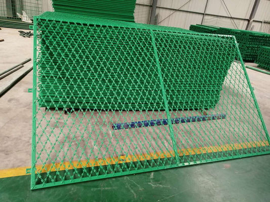 BTO22 galvanisé 2.5mm a soudé le fil Mesh Fence de rasoir